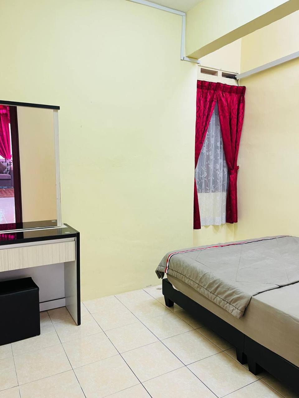 Sofea Homestay Ipoh Exterior foto