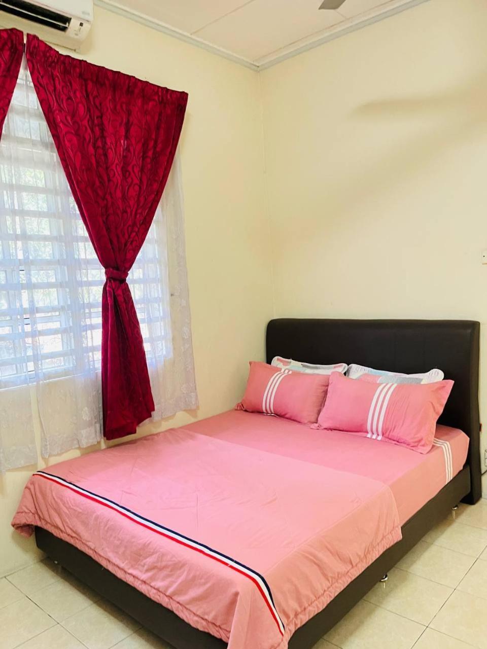 Sofea Homestay Ipoh Exterior foto